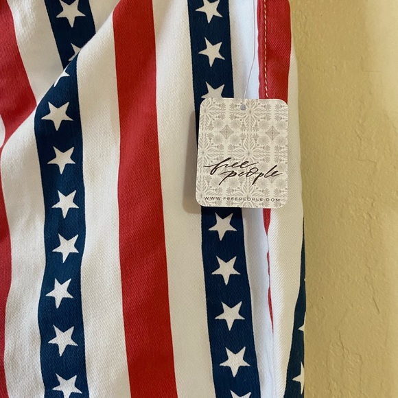 Free People BNWT American Flag Bell Bottoms SZ 31 - Picture 2 of 4